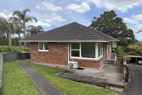 Photo of property in 1/11 Arcadia Crescent, Bayview, Auckland, 0629