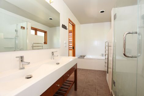 Photo of property in 91d Greenslade Road, Raglan, 3295