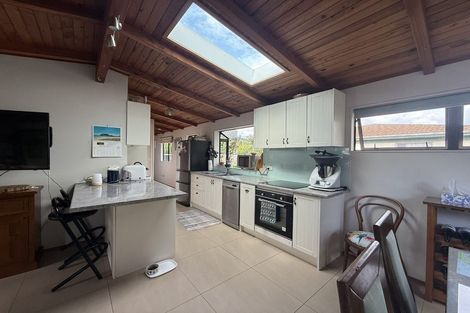 Photo of property in 66 Western Hills Drive, Kensington, Whangarei, 0112