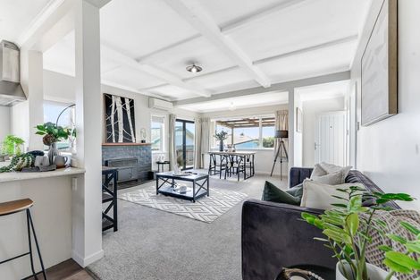 Photo of property in 14a Baverstock Road, Nawton, Hamilton, 3200