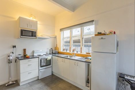 Photo of property in 51 Hawker Street, Mount Victoria, Wellington, 6011