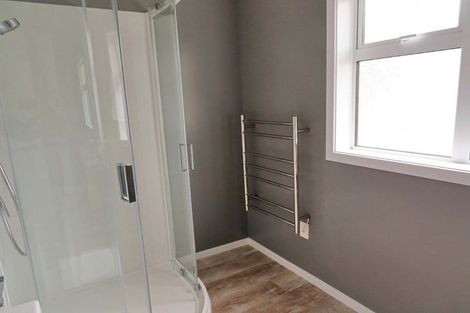 Photo of property in 358 George Street, Stokes Valley, Lower Hutt, 5019