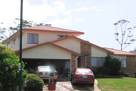 Photo of property in 35 Arirang Rise, Pinehill, Auckland, 0632