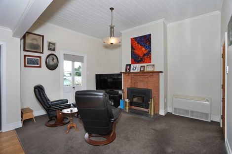 Photo of property in 6 Toia Street, Marton, 4710