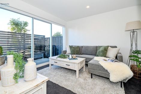 Photo of property in 6 Hoiho Road, Pukekohe, 2120