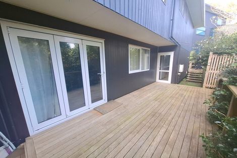 Photo of property in 12a Ridge Lane, New Plymouth, 4310