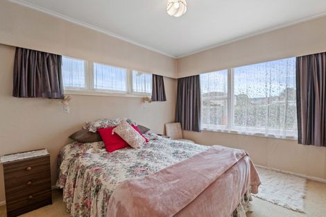 Photo of property in 11 Hillcrest Avenue, Hillcrest, Auckland, 0627