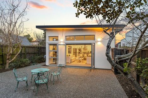 Photo of property in 123a Heaton Street, Merivale, Christchurch, 8052
