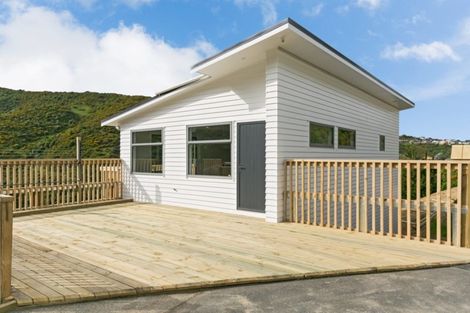 Photo of property in 1 Rarangi Way, Owhiro Bay, Wellington, 6023