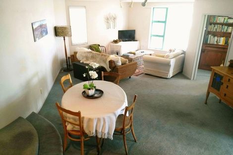 Photo of property in 385b Oceanbeach Road, Mount Maunganui, 3116