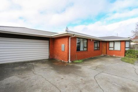 Photo of property in 2/119 Peverel Street, Riccarton, Christchurch, 8041