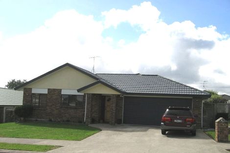 Photo of property in 6 Arlose Place, Westgate, Auckland, 0614