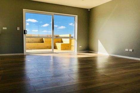 Photo of property in 16 Rainsford Road, Pukekohe, 2120