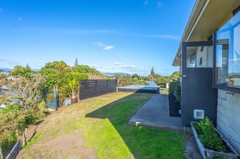 Photo of property in 14 Koromiko Street, Otaki Beach, Otaki, 5512