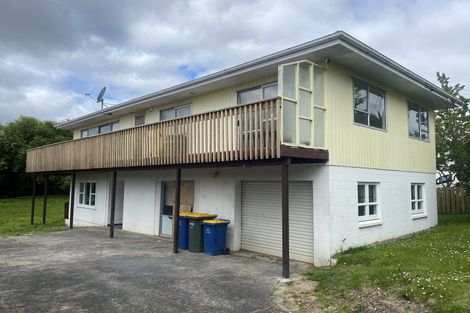 Photo of property in 50 View Road, Henderson, Auckland, 0612