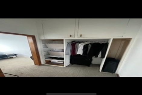 Photo of property in 60 Mortimer Terrace, Brooklyn, Wellington, 6021