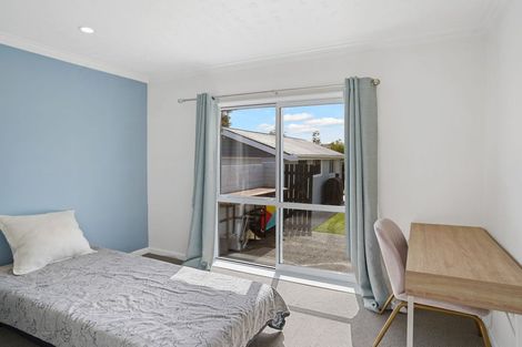 Photo of property in 45 Emlyn Place, Avondale, Christchurch, 8061