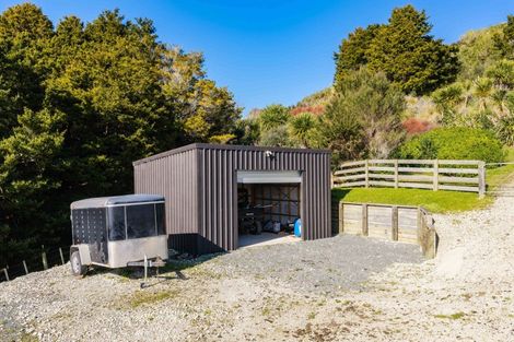 Photo of property in 476 Cames Road, Mangawhai, 0975
