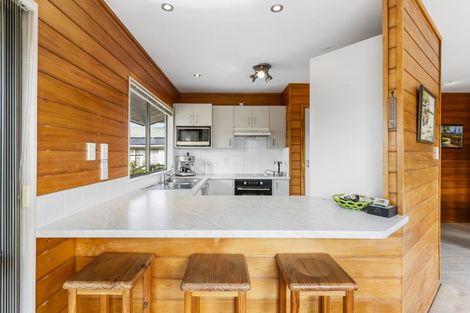 Photo of property in 108 Florence Avenue, Orewa, 0931