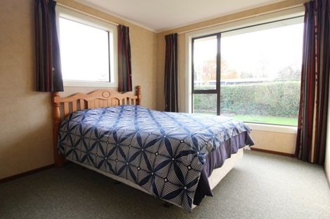 Photo of property in 40 Moore Road, Winton, 9781