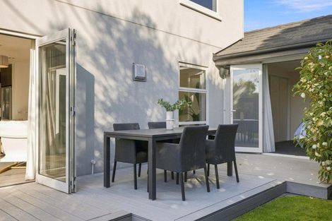 Photo of property in 153a Centaurus Road, Saint Martins, Christchurch, 8022