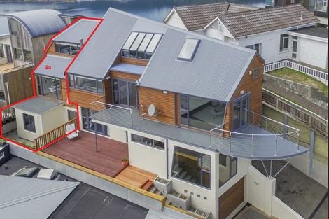 Photo of property in 4a Robieson Lane, Roseneath, Wellington, 6011