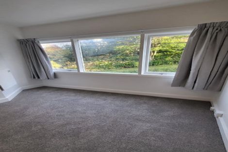 Photo of property in 2/8 Governor Road, Northland, Wellington, 6012