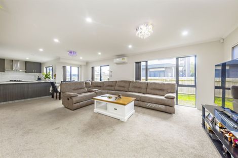 Photo of property in 61a Jellicoe Road, Manurewa, Auckland, 2102