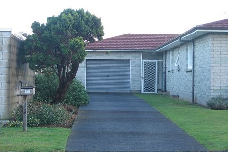 Photo of property in 11 Anthony Grove, Paraparaumu Beach, Paraparaumu, 5032