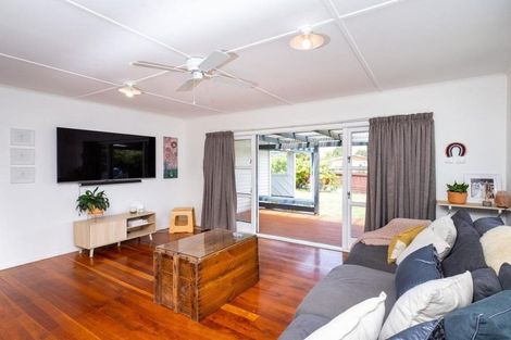Photo of property in 27 Magdalen Crescent, Pirimai, Napier, 4112