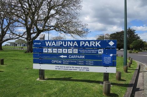 Photo of property in 60 Kaitemako Road, Welcome Bay, Tauranga, 3112