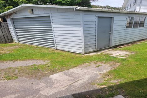 Photo of property in 16a Matthew Place, Kawaha Point, Rotorua, 3010