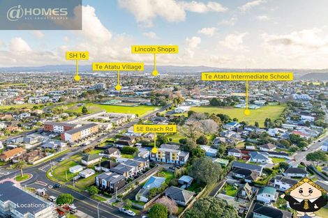 Photo of property in 5e Beach Road, Te Atatu Peninsula, 0610