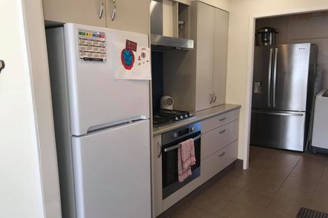 Photo of property in 77 Pembroke Street, Westown, New Plymouth, 4310