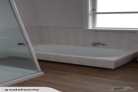 Photo of property in 23 Seatoun Heights Road, Miramar, Wellington, 6022