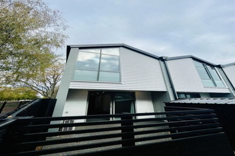 Photo of property in 27 Harewood Road, Oxford, 7430