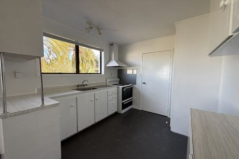 Photo of property in 5a Cherry Tree Place, Massey, Auckland, 0614