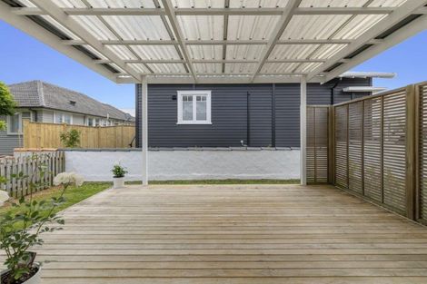 Photo of property in 25 Green Street, Papakura, 2110
