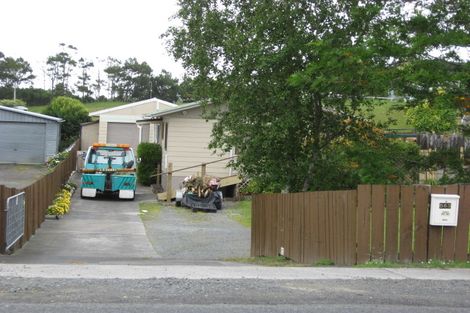 Photo of property in 563 Great South Road, Rosehill, Papakura, 2113