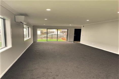 Photo of property in 11 Torea Place, Kenepuru, Porirua, 5022