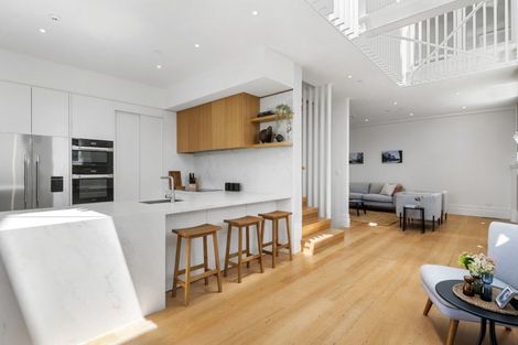 Photo of property in 16b View Road, Mount Eden, Auckland, 1024