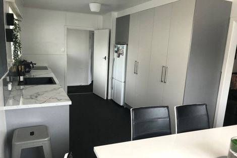 Photo of property in 52 Oranga Street, Westown, New Plymouth, 4310