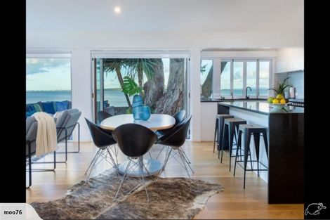 Photo of property in 2/259 Hurstmere Road, Takapuna, Auckland, 0622