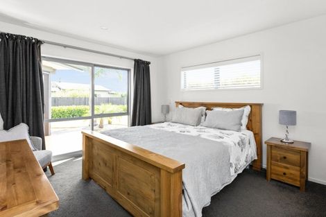 Photo of property in 7 Percy Berry Place, Havelock North, 4130