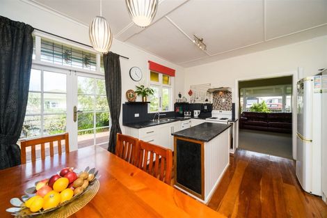 Photo of property in 9 Fitzroy Street, Feilding, 4702