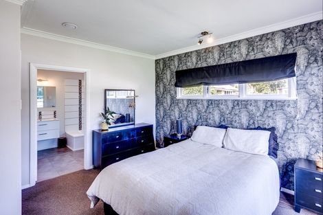 Photo of property in 117 Main Rd Clive, Clive, 4102