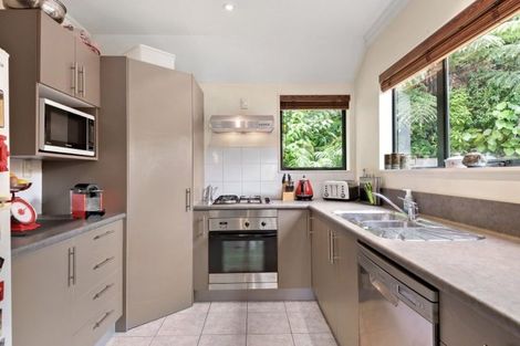 Photo of property in 30 Futuna Close, Karori, Wellington, 6012