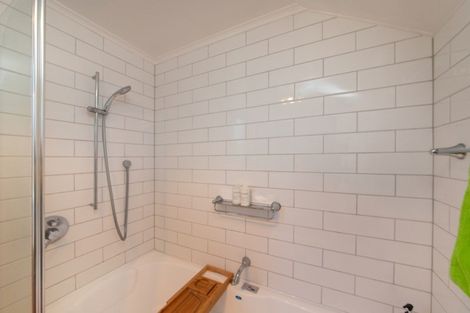 Photo of property in 27 High Street, Bulls, 4818