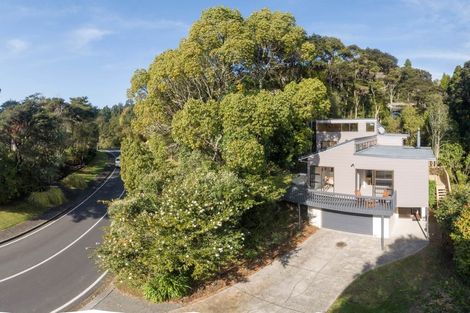 Photo of property in 43 Wirihana Road, Titirangi, Auckland, 0604