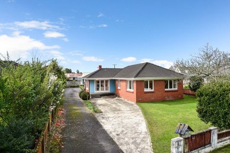 Photo of property in 54 Heath Street, St Andrews, Hamilton, 3200